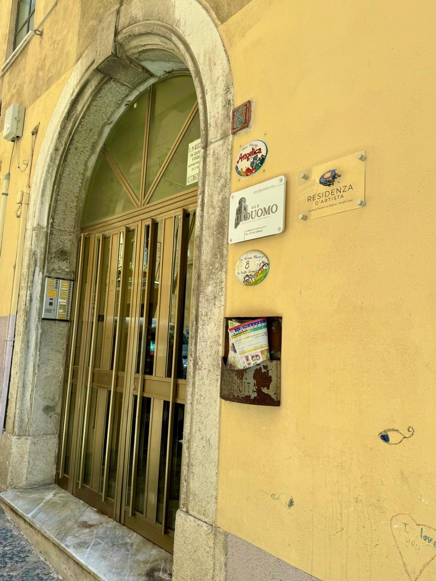 Residenza D'Artista Al Duomo1 Hotel Salerno Exterior photo